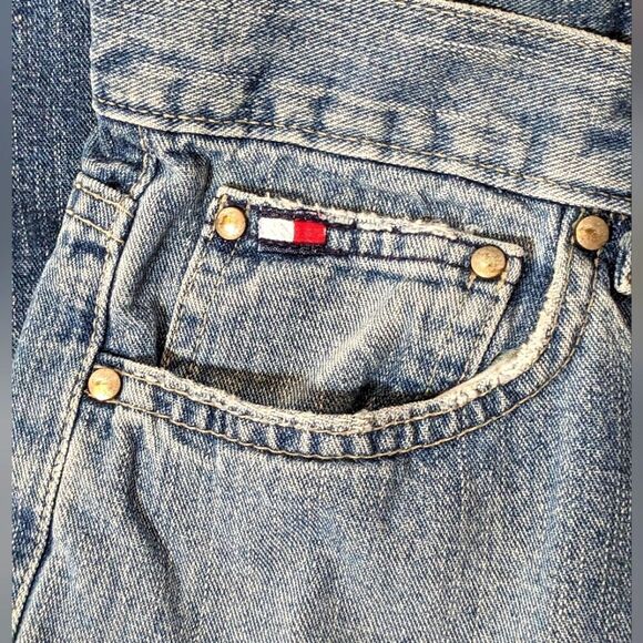 Tommy Hilfiger Women's  Distressed Classic Boot Denim Jeans - Picture 6 of 8
